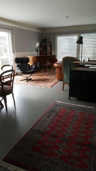 Appartement Dans Un Jardin Женева Екстериор снимка
