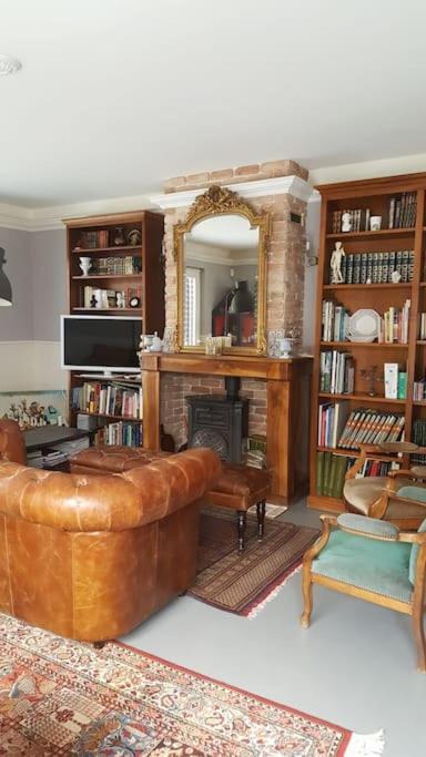 Appartement Dans Un Jardin Женева Екстериор снимка