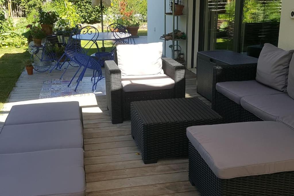 Appartement Dans Un Jardin Женева Екстериор снимка